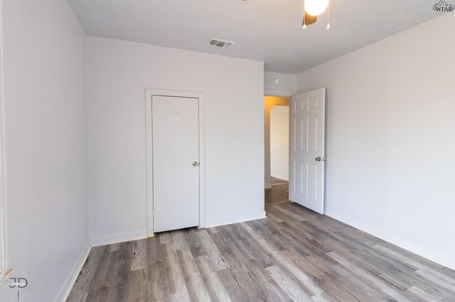 2911 ARMORY ROAD, Wichita Falls, TX 76302