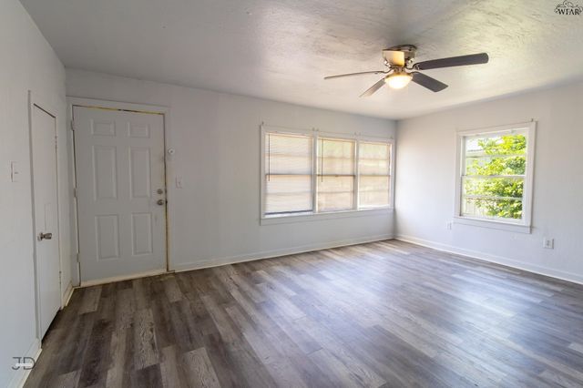 2911 ARMORY ROAD, Wichita Falls, TX 76302