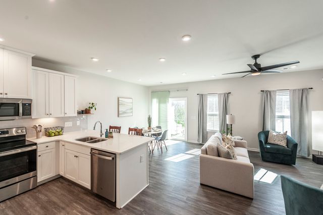 1159 Duncan St, Gallatin, TN 37066