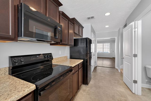 4712 Chelanie Cir, Murfreesboro, TN 37129