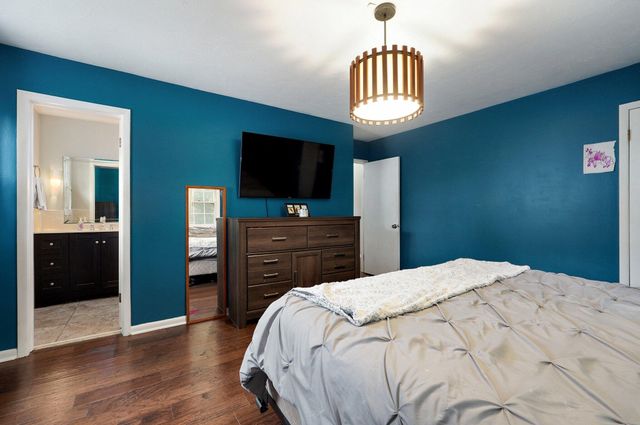 2117 E Montclair Street, Springfield, MO 65804
