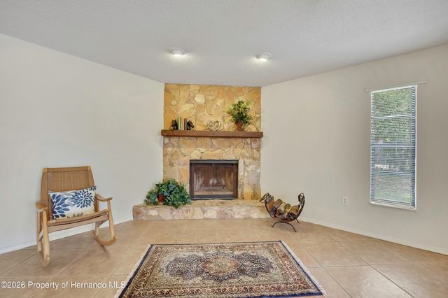 1021 Waterfall Drive, Spring Hill, FL 34608