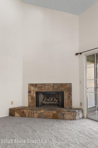 4740 Lake Waterford Way 4-112, Melbourne, FL 32901