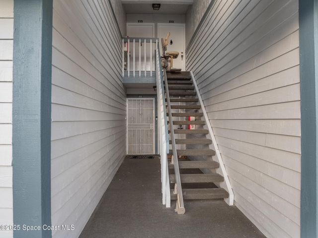 4740 Lake Waterford Way 4-112, Melbourne, FL 32901