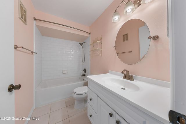 4740 Lake Waterford Way 4-112, Melbourne, FL 32901