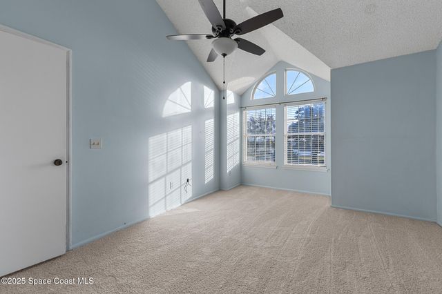 4740 Lake Waterford Way 4-112, Melbourne, FL 32901