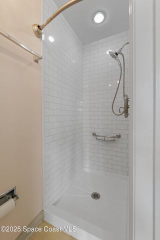 4740 Lake Waterford Way 4-112, Melbourne, FL 32901