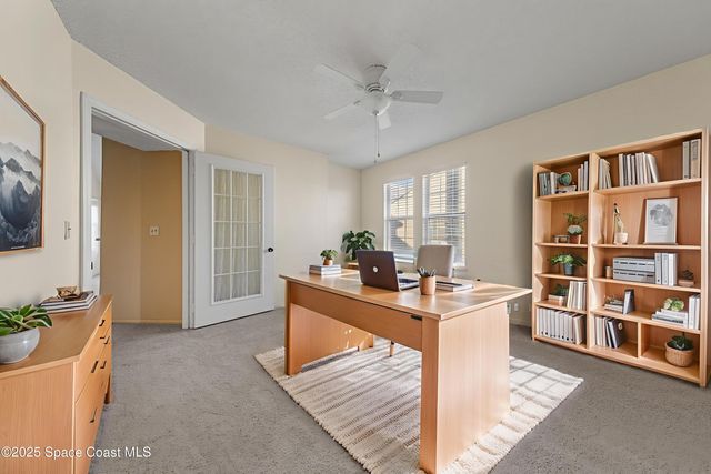 4740 Lake Waterford Way 4-112, Melbourne, FL 32901