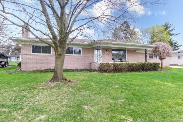 6662 Wanita Court, Shelby Twp, MI 48317