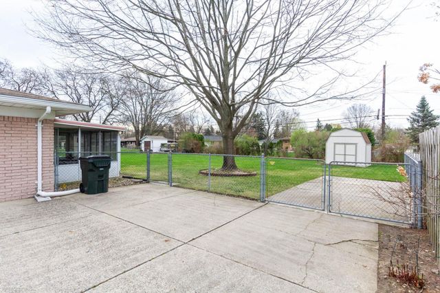 6662 Wanita Court, Shelby Twp, MI 48317