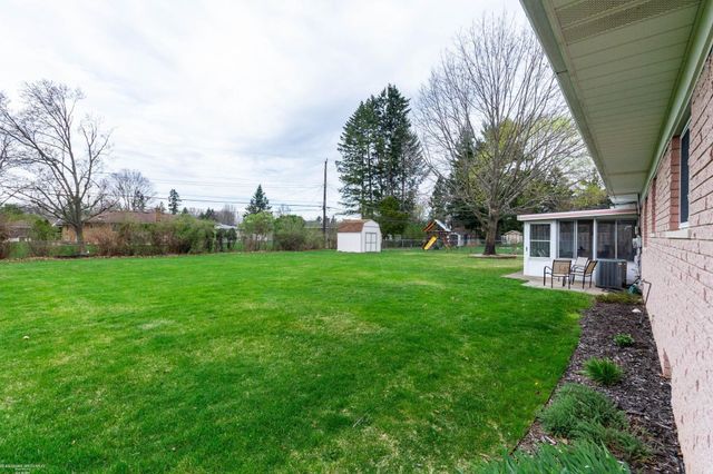 6662 Wanita Court, Shelby Twp, MI 48317