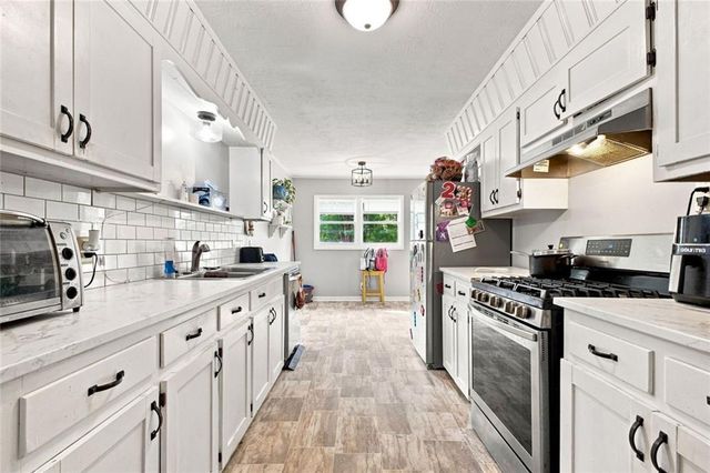 1517 Lee Avenue, Oxford, AL 36203