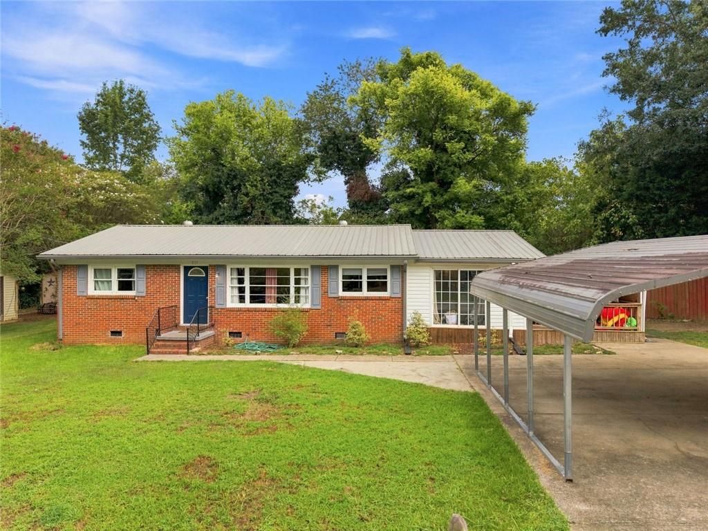 1517 Lee Avenue, Oxford, AL 36203