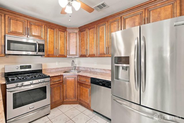 109 Pennsylvania Way, North Brunswick, NJ 08902