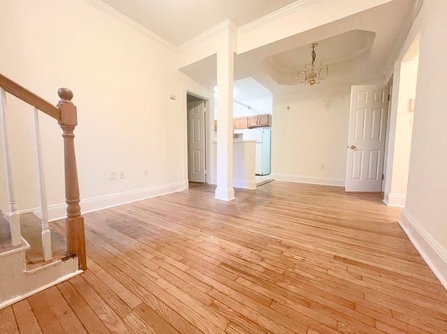 56 Selkirk Rd 1, Boston, MA 02135