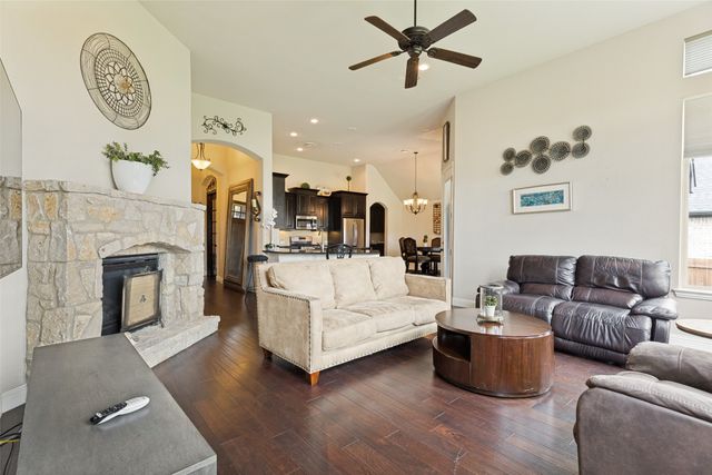 1221 Yosemite Way, Burleson, TX 76028