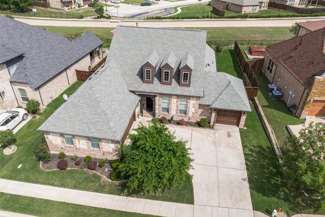 1221 Yosemite Way, Burleson, TX 76028