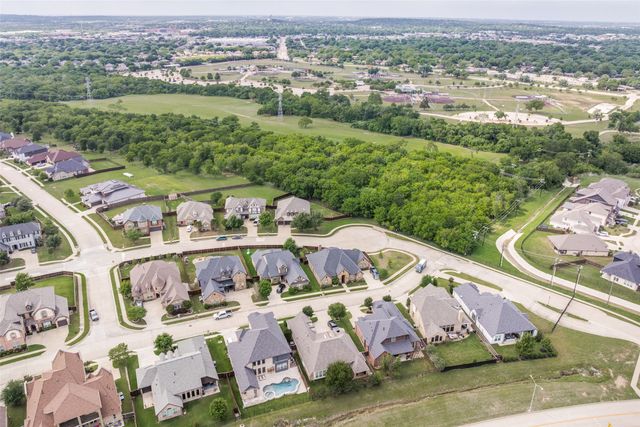 1221 Yosemite Way, Burleson, TX 76028