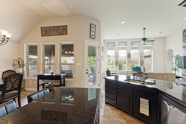 1221 Yosemite Way, Burleson, TX 76028