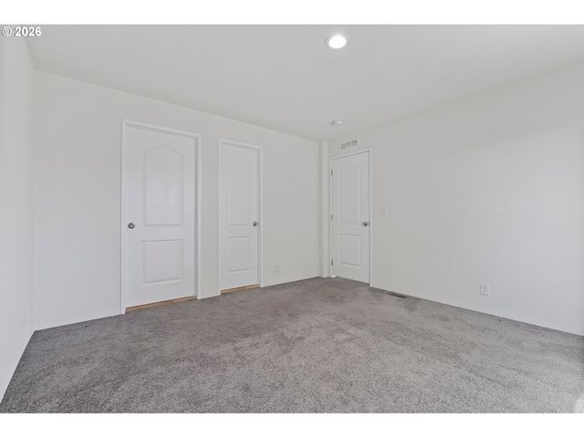 3831 PACIFIC Ave D002, Forest Grove, OR 97116