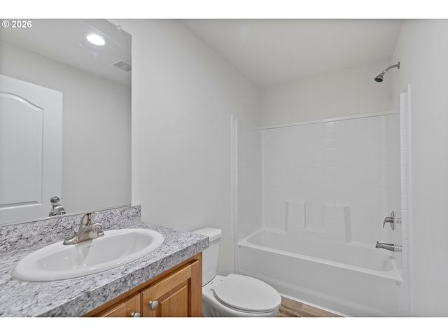 3831 PACIFIC Ave D002, Forest Grove, OR 97116