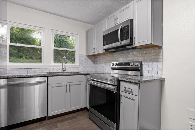 127 P Poole Avenue, Chattanooga, TN 37415