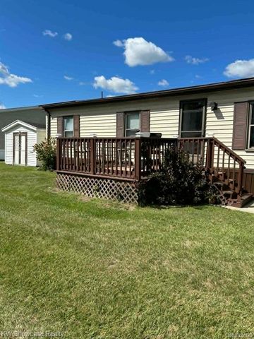 9435 Hunter Rills Road, Fenton, MI 48430