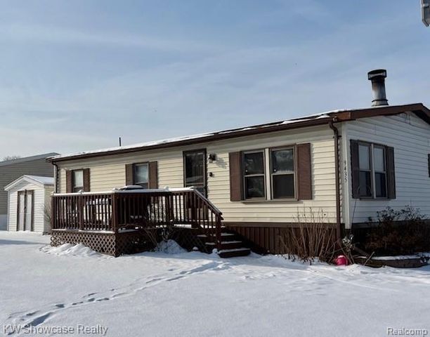 9435 Hunter Rills Road, Fenton, MI 48430