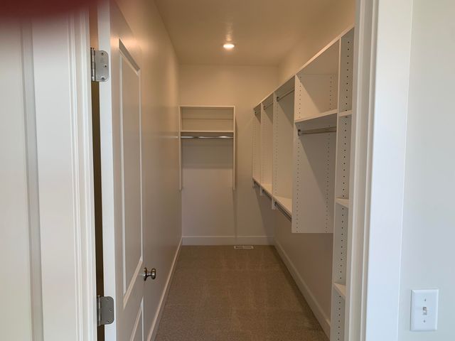 7605 Brook Villa South 135, Allendale Twp, MI 49401