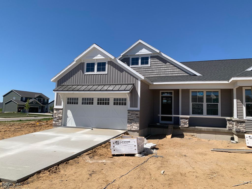 7605 Brook Villa South 135, Allendale Twp, MI 49401