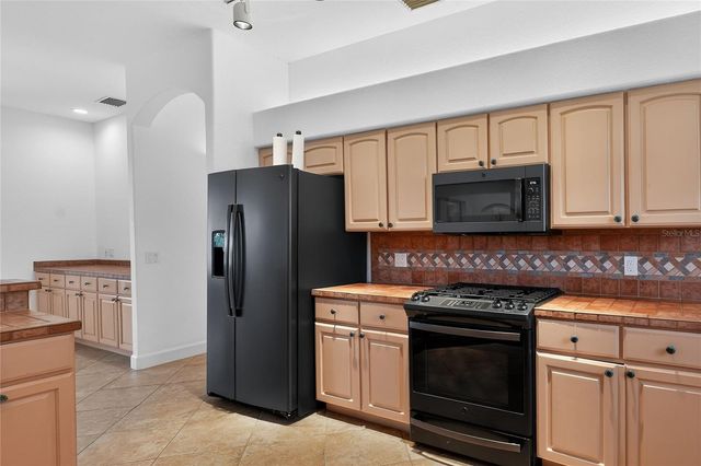 2968 PLANTATION ROAD, Winter Haven, FL 33884