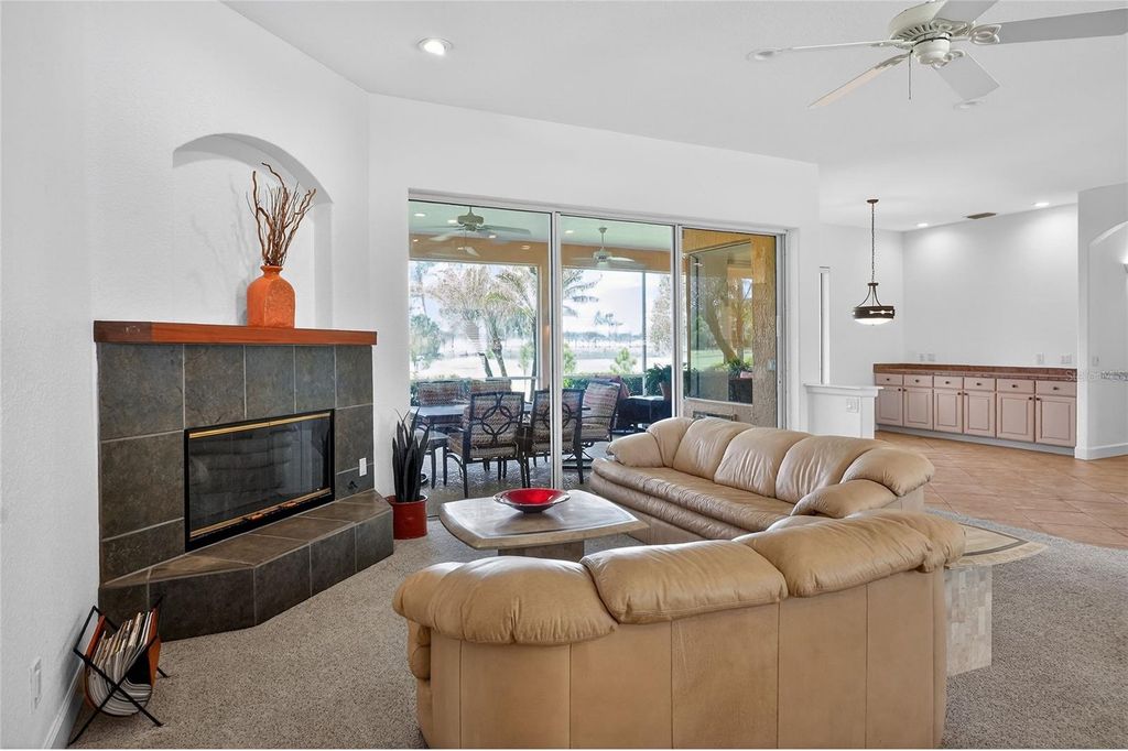 Image 13 of property listing at 2968 PLANTATION ROAD, Winter Haven, FL 33884