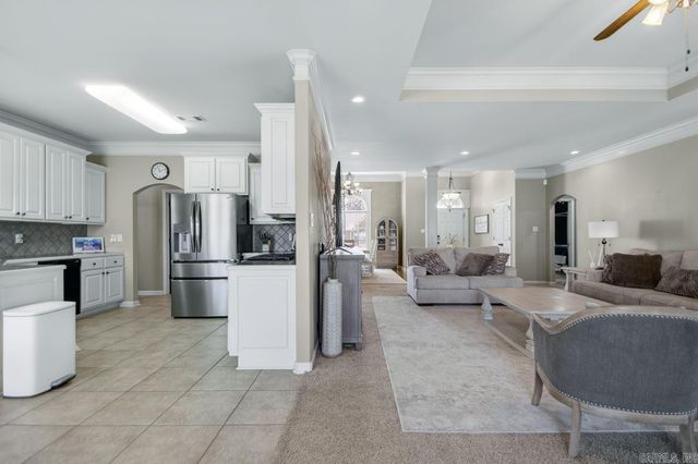 3273 Clover Hill Lane, Benton, AR 72015