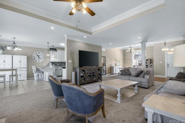 3273 Clover Hill Lane, Benton, AR 72015