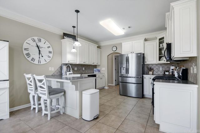 3273 Clover Hill Lane, Benton, AR 72015