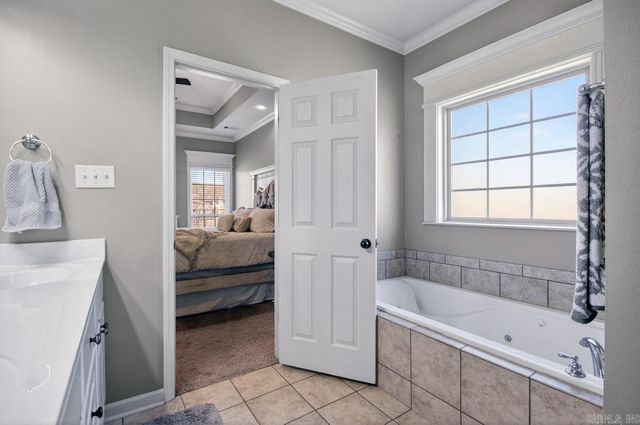 3273 Clover Hill Lane, Benton, AR 72015