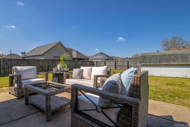 3273 Clover Hill Lane, Benton, AR 72015