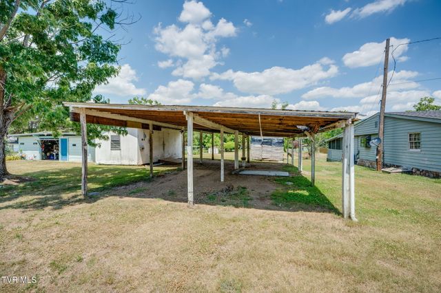1397 Broad Street, Elizabethton, TN 37643
