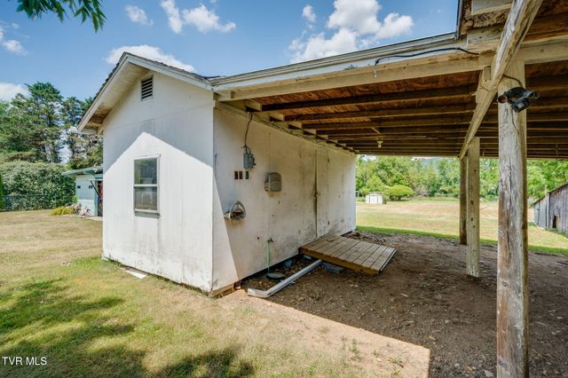 1397 Broad Street, Elizabethton, TN 37643