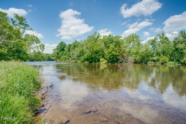 1397 Broad Street, Elizabethton, TN 37643