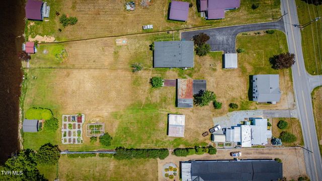 1397 Broad Street, Elizabethton, TN 37643