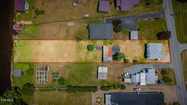 1397 Broad Street, Elizabethton, TN 37643