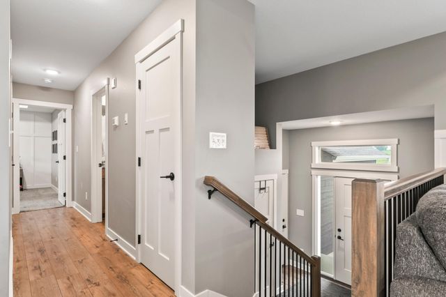 2105 Elk Run Drive SE, Pine Island, MN 55963