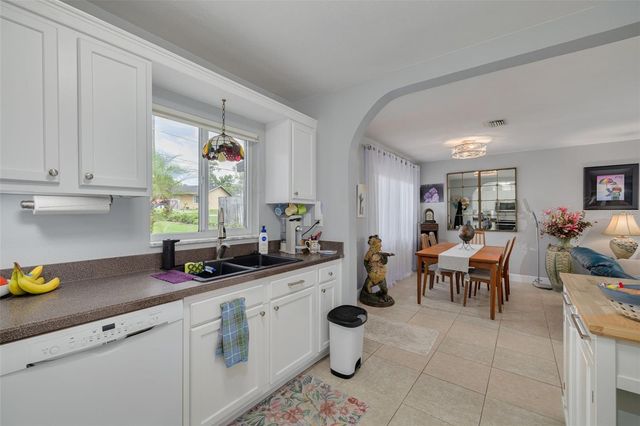 6030 OAK RIDGE AVENUE, New Port Richey, FL 34653