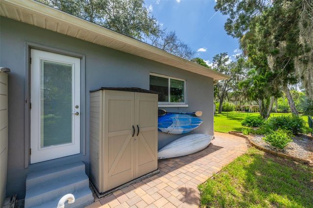 6030 OAK RIDGE AVENUE, New Port Richey, FL 34653