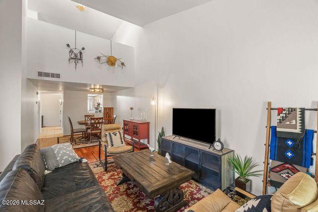 3750 N Country Club Rd Apt 64, Tucson, AZ 85716