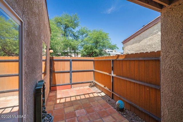 3750 N Country Club Rd Apt 64, Tucson, AZ 85716