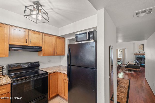 3750 N Country Club Rd Apt 64, Tucson, AZ 85716