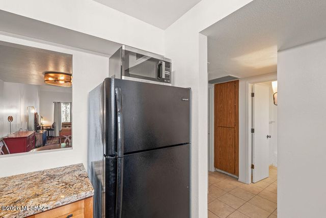 3750 N Country Club Rd Apt 64, Tucson, AZ 85716