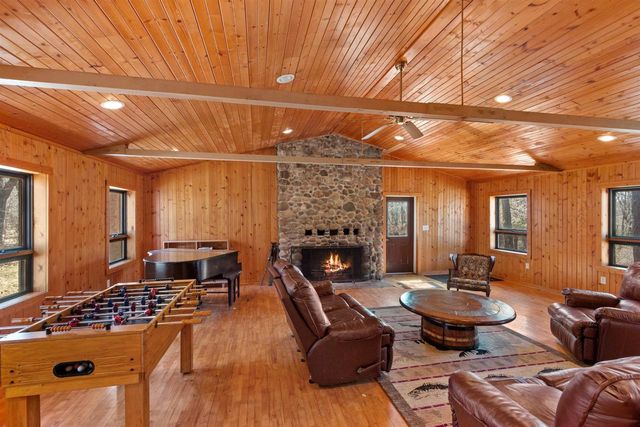 W4315 BROWN DEER COURT, Redgranite, WI 54970